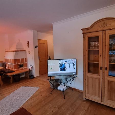 Ferienwohnung John Seymour Leogang Buitenkant foto